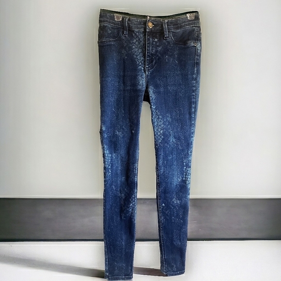 Free People Jeggings Blue Denim Marbled 27 Y2K Stretchy Casual Skinny Girl Jeans - Picture 1 of 11